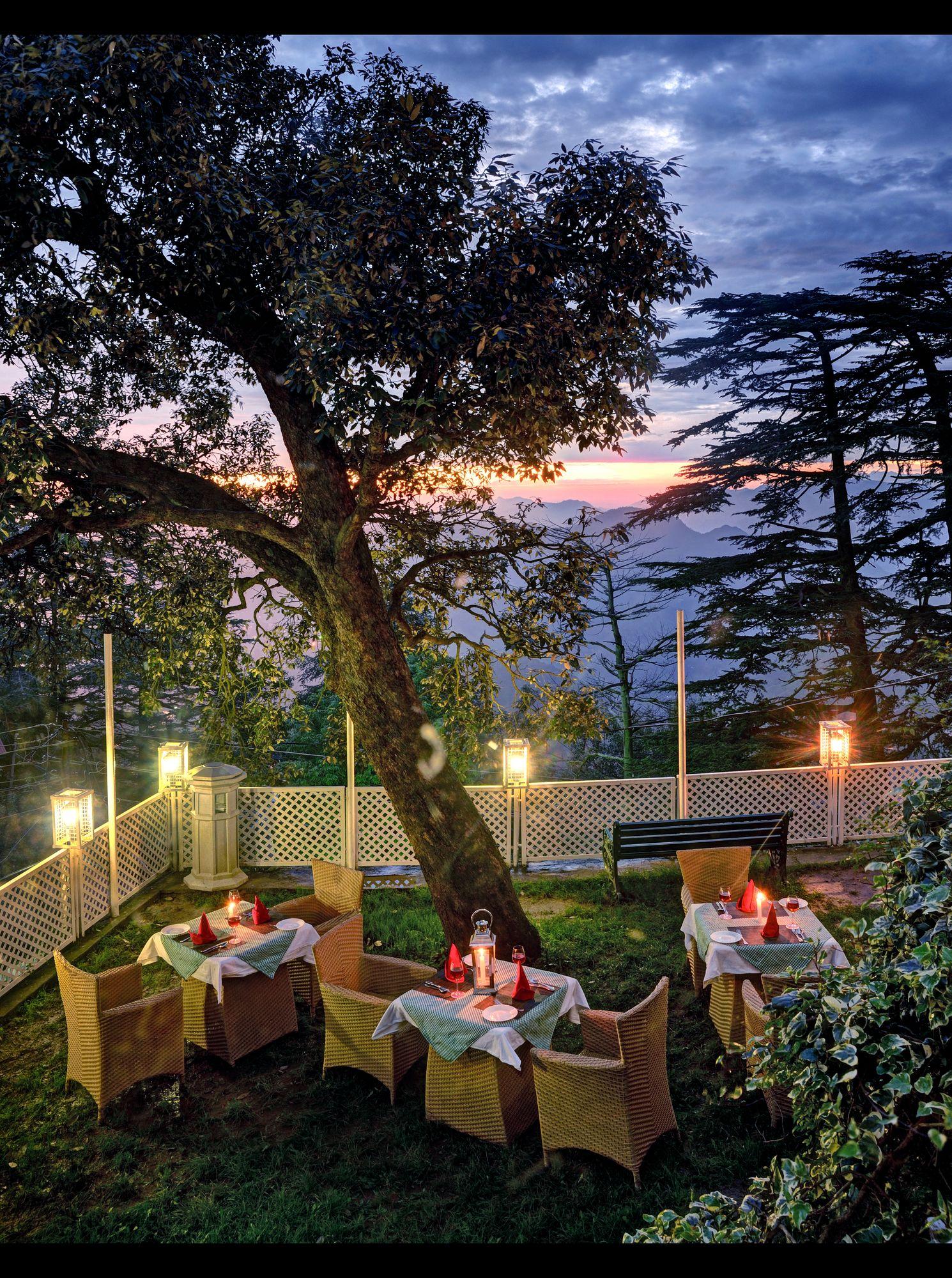 Summit Le Royale Hotel, 3*