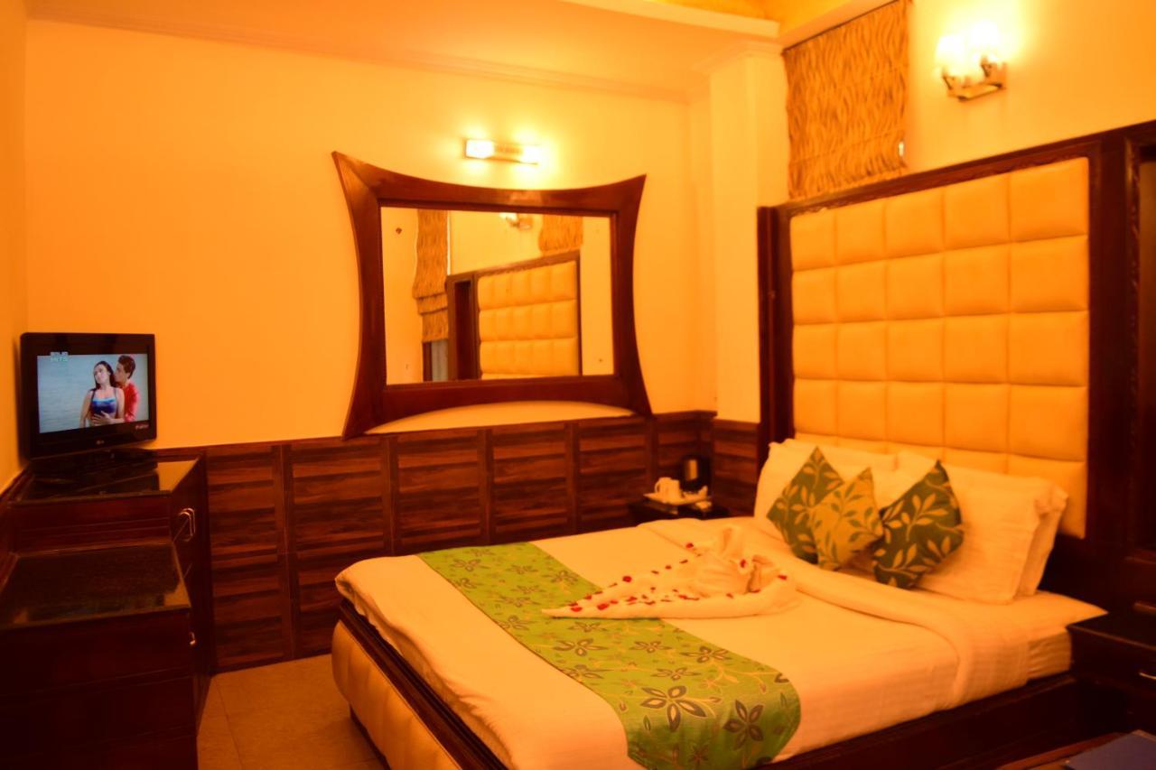 Kapil Hotel 3*