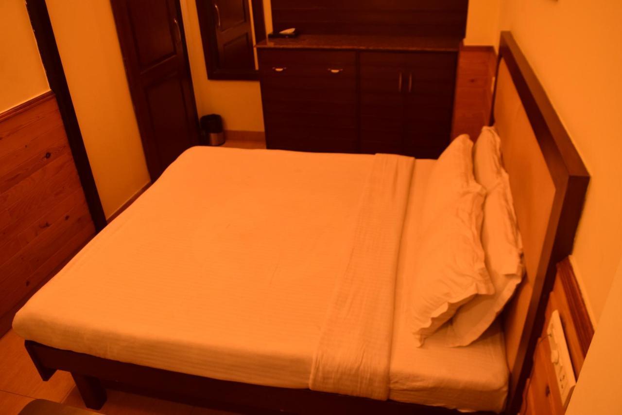 Kapil Hotel 3*