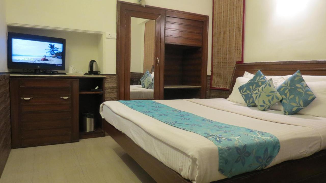Kapil Hotel 3*