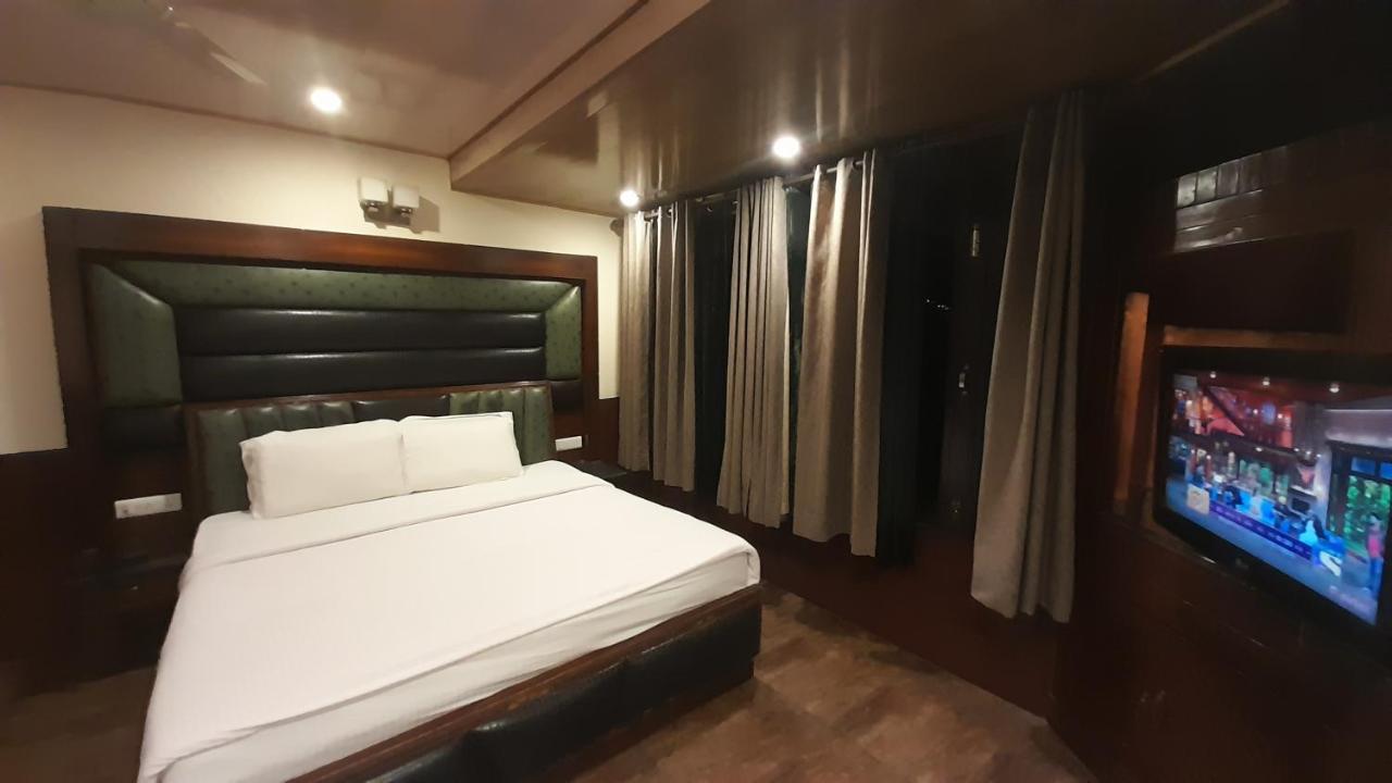 Kapil Hotel 3*