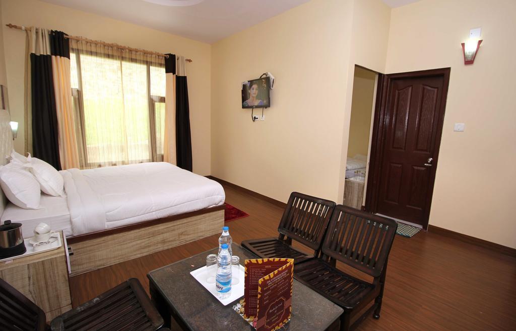 Hotel The Grand Welcome