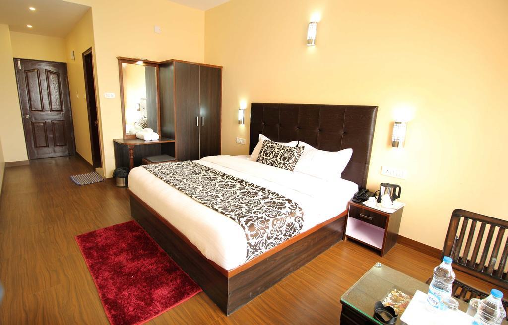 The Grand Welcome Hotel