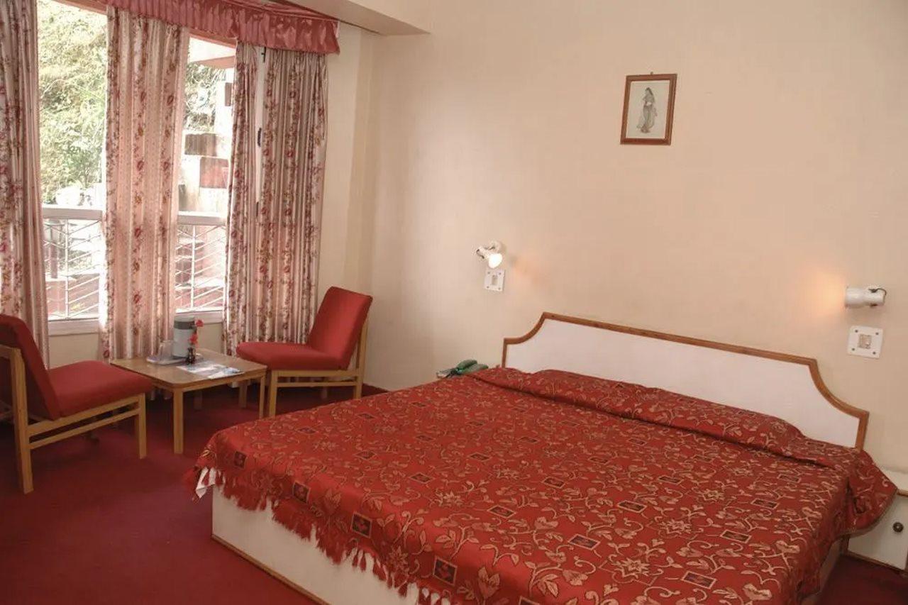 Hotel Barowalia 3*