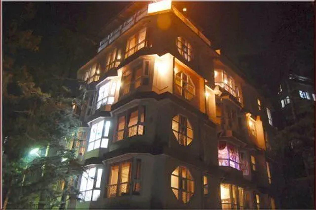 Barowalia Hotel 3*