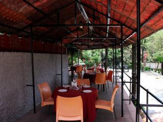 Hotel Falcon Crest-kandaghat