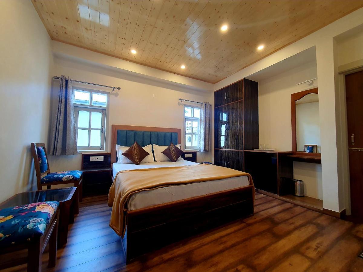 Hotel Maywood 3*
