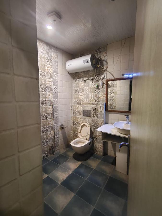 Bed & Breakfast Royale - Near Mall Road Free Pickup From Railway Station *