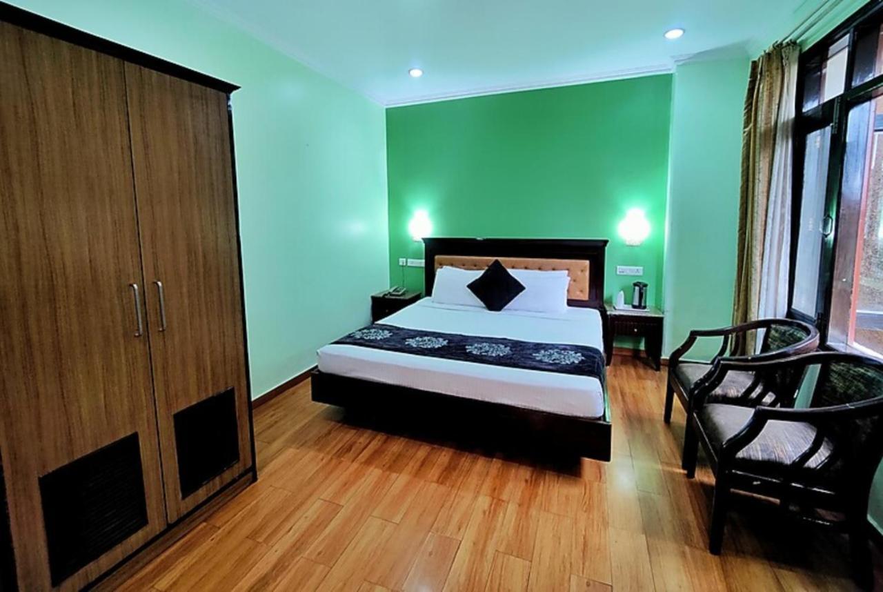 Hotel Marc Shimla
