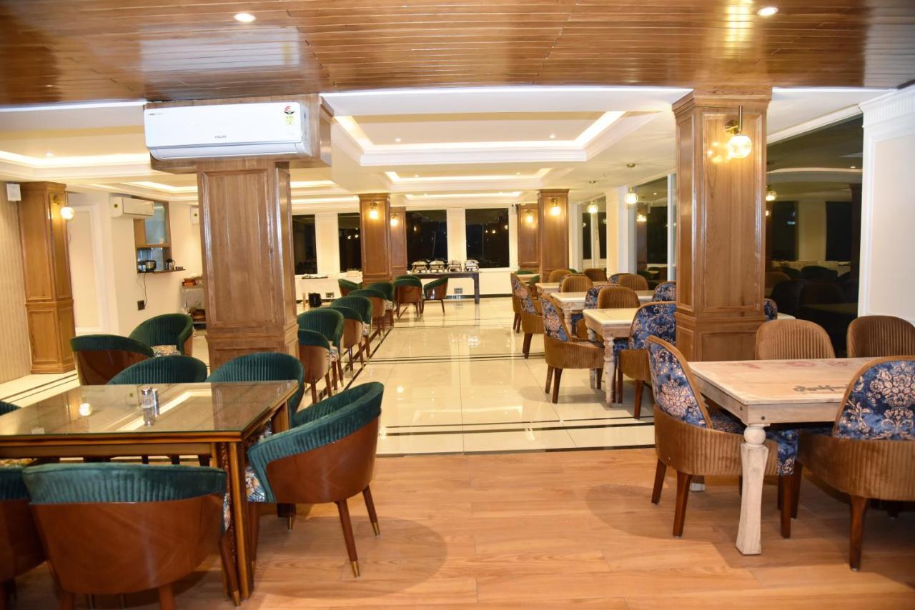 Hotel Anantvilas Hills 3*