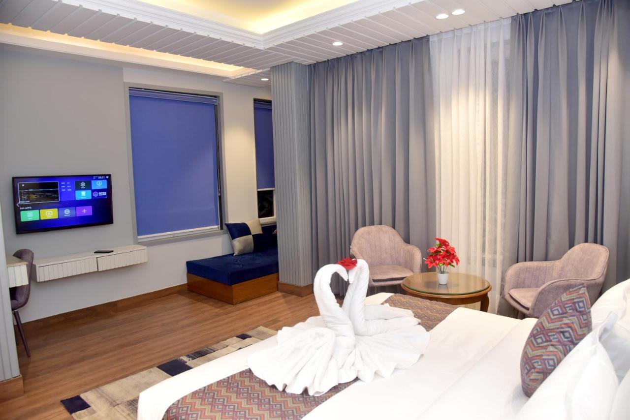 Anantvilas Hills 3*