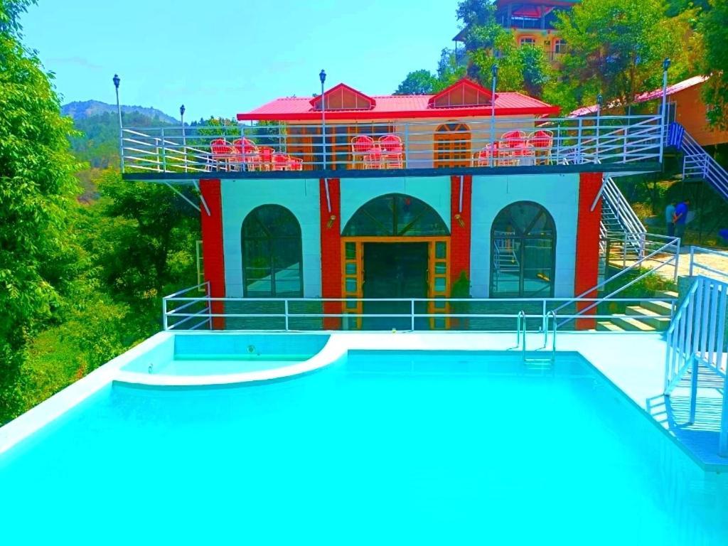Aaroham ! Luxury By Aamod Group Shimla