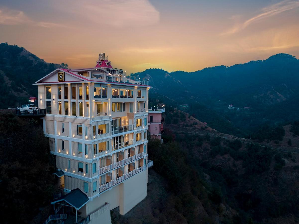 Hotel Anantvilas Hills