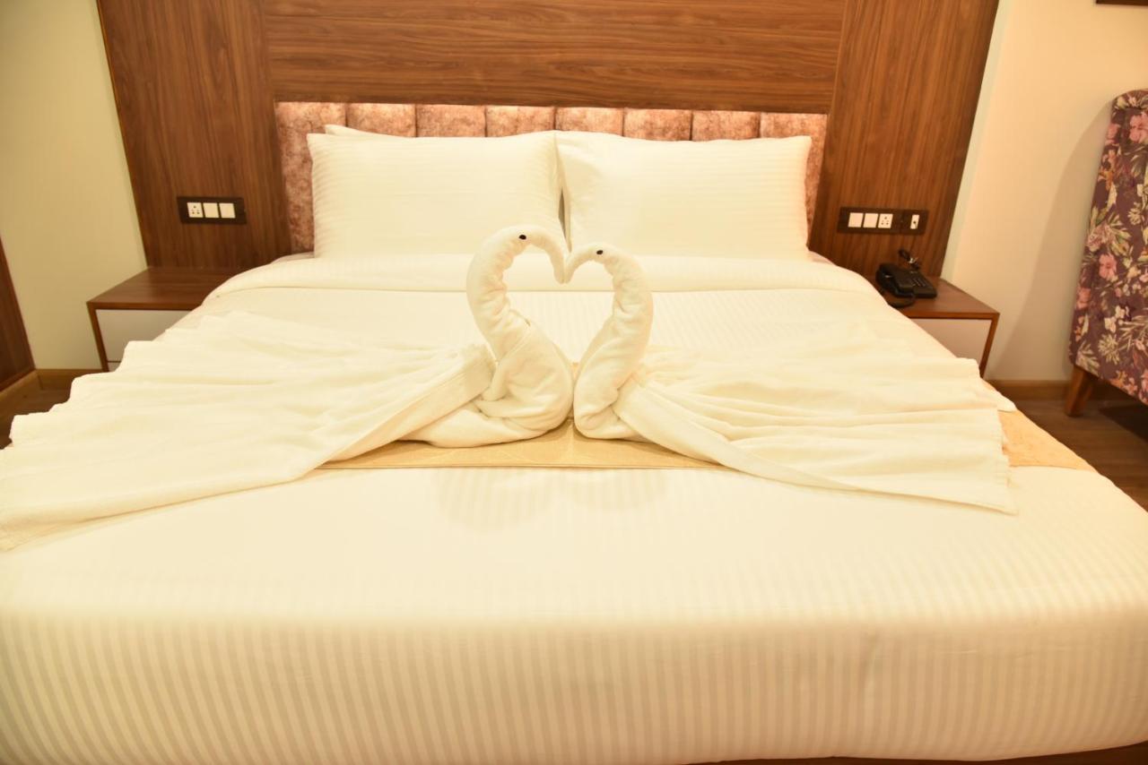 Hotel Greenfield Regency Shimla