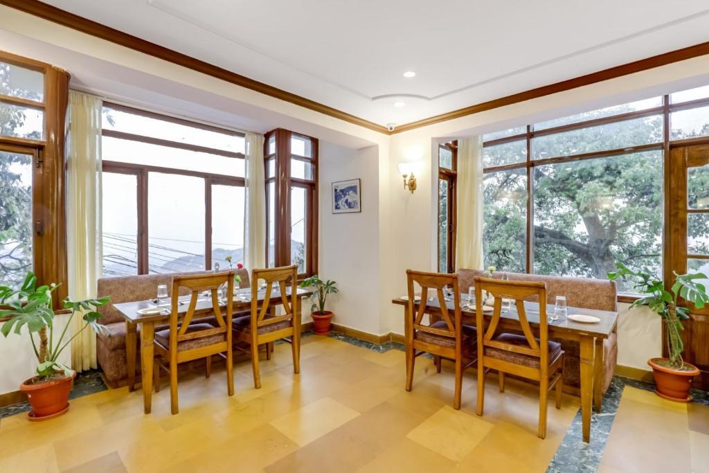Hotel Summit Le Royale Shimla