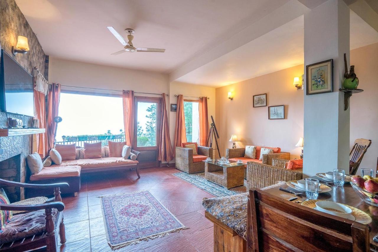 Stayvista At Under The Pines Villa