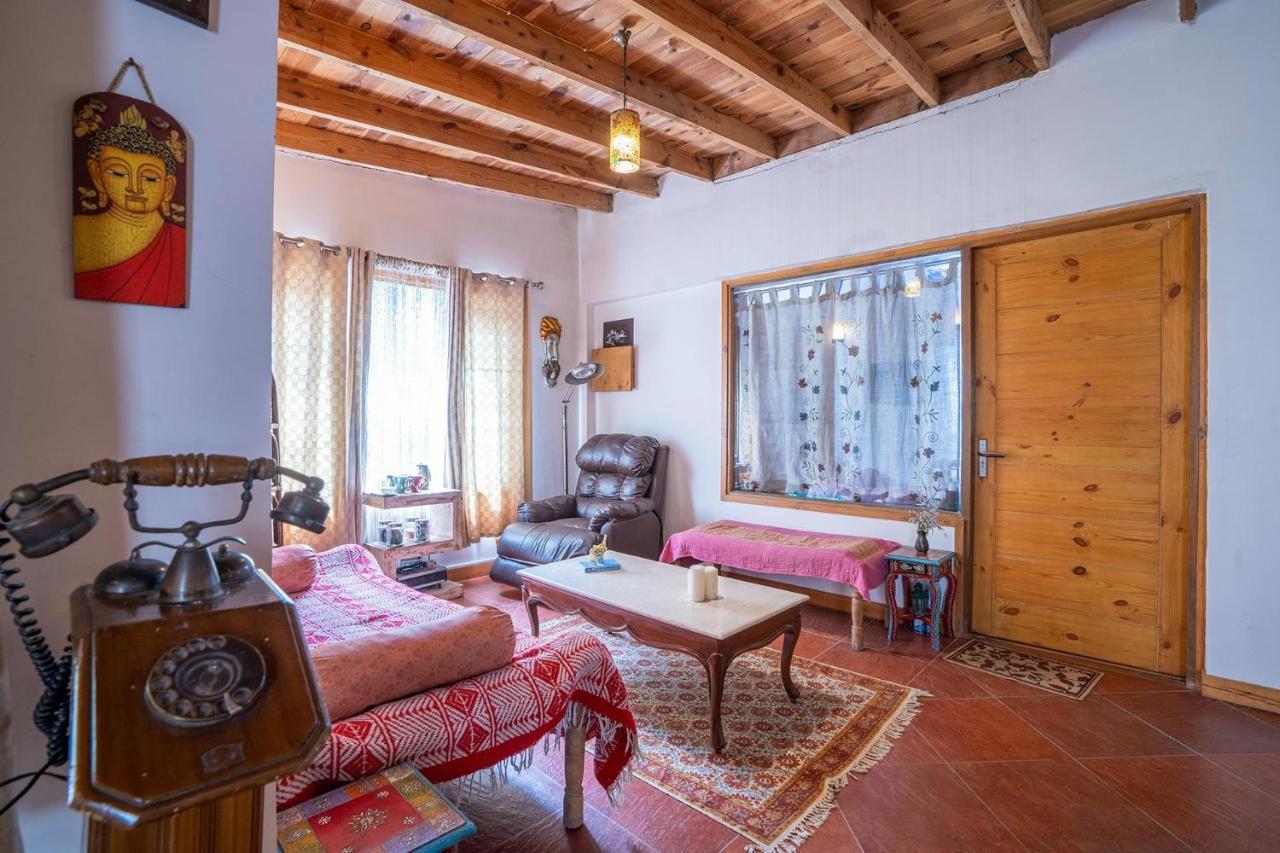 Stayvista At Under The Pines * Shimla