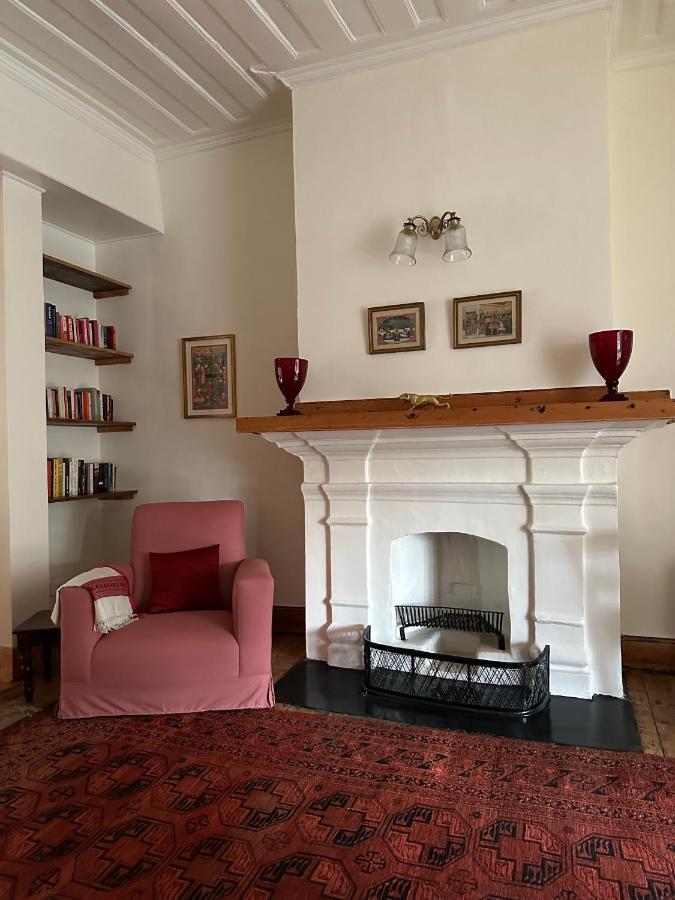 Dimple Lodge, Villa