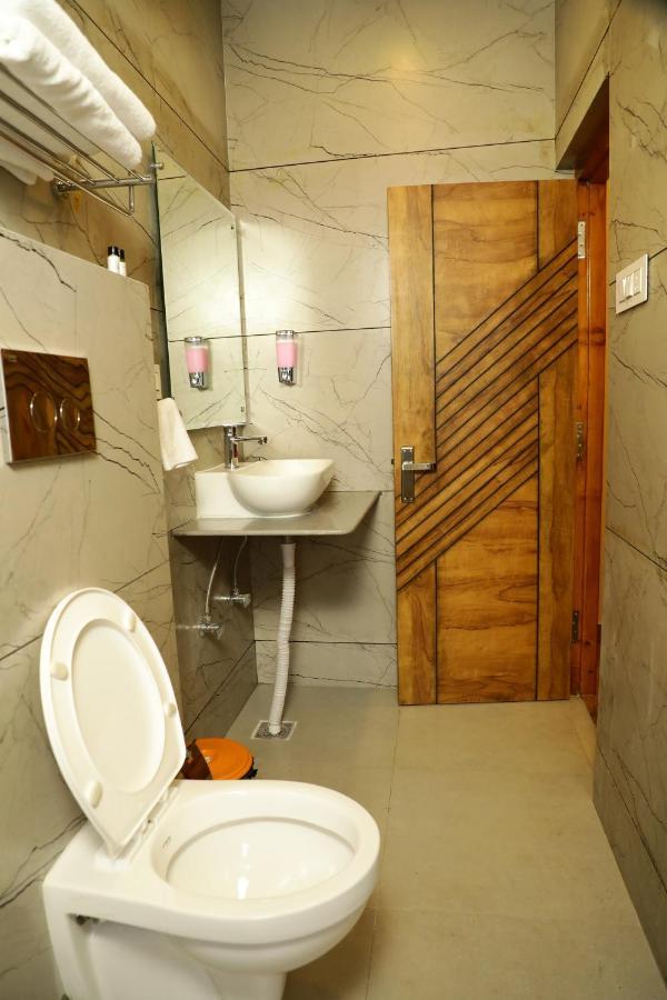Dee Ess Residency Shimla