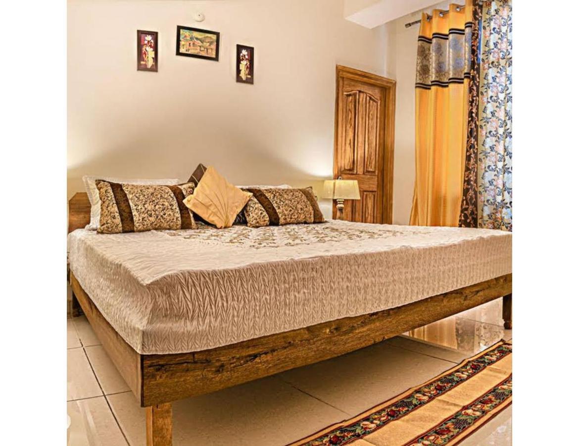 Hotel Hills View Paradise ,shimla