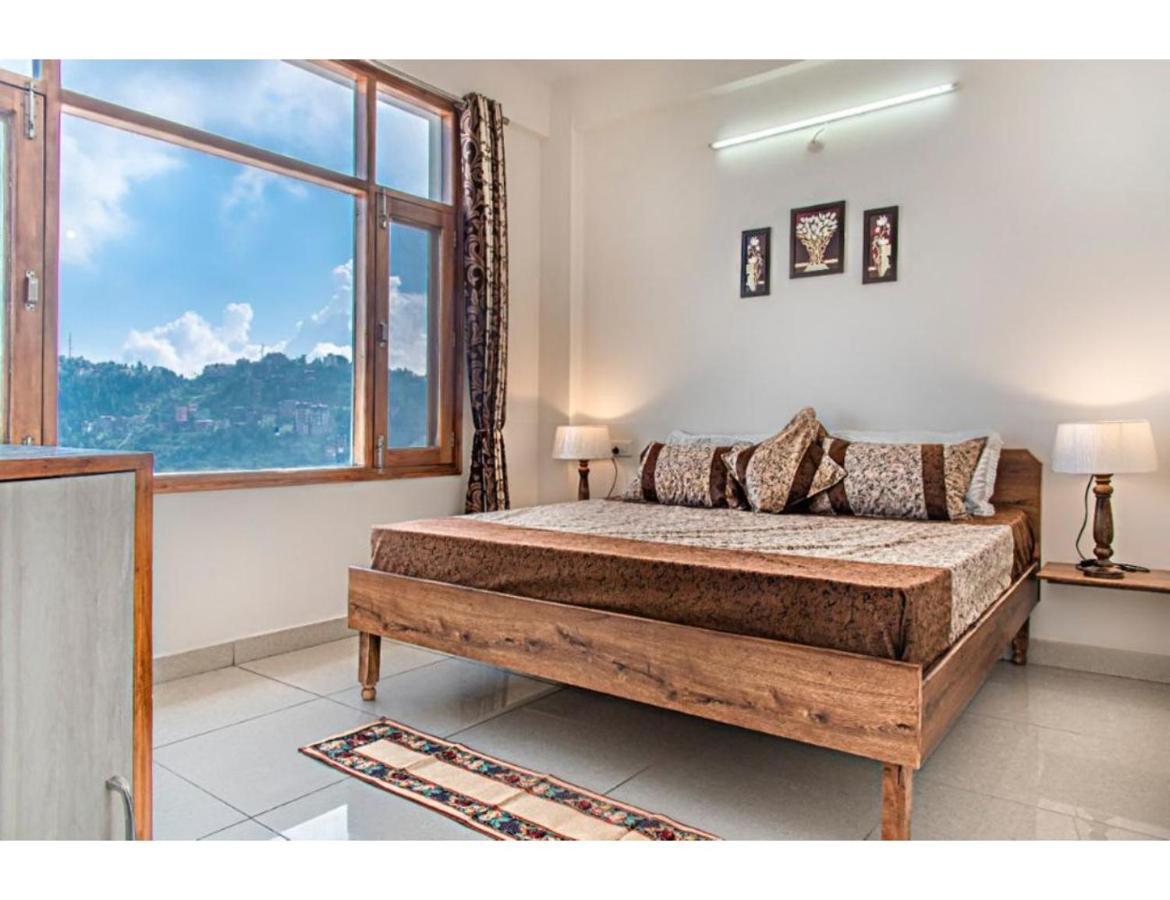 Hotel Hills View Paradise ,shimla 4*