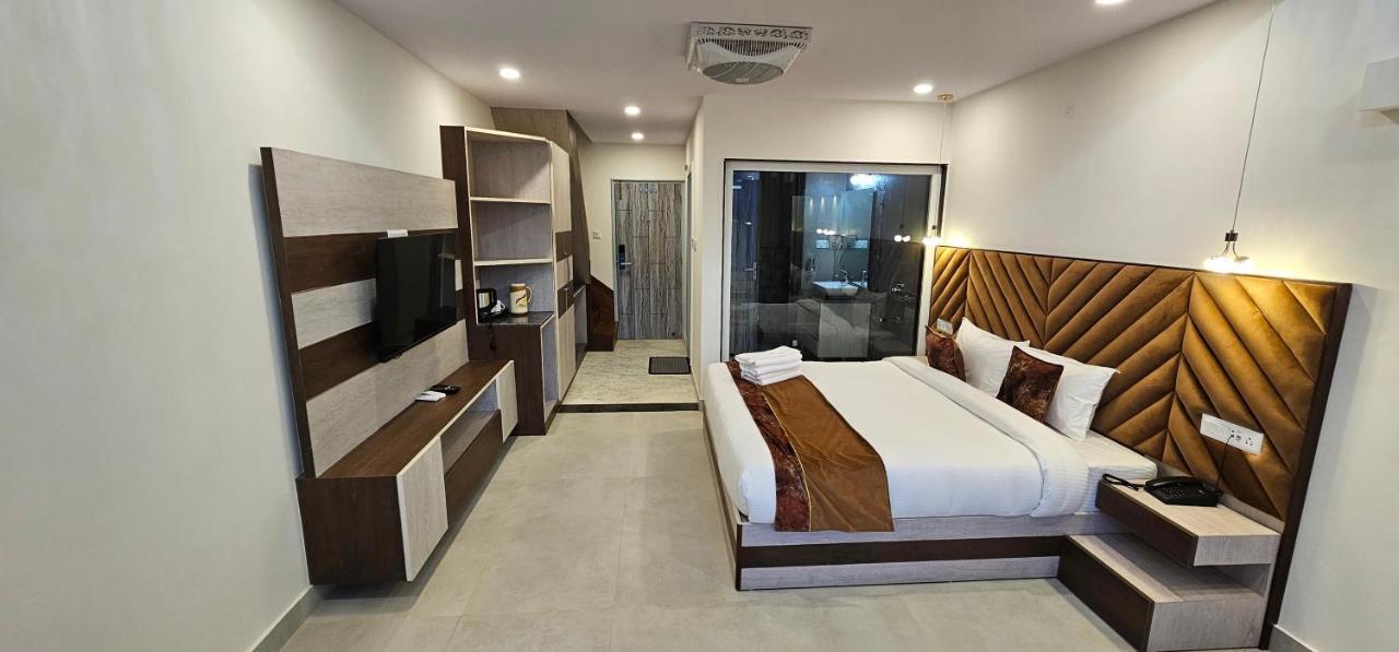 Tranquil By Alcor Hotel Shimla