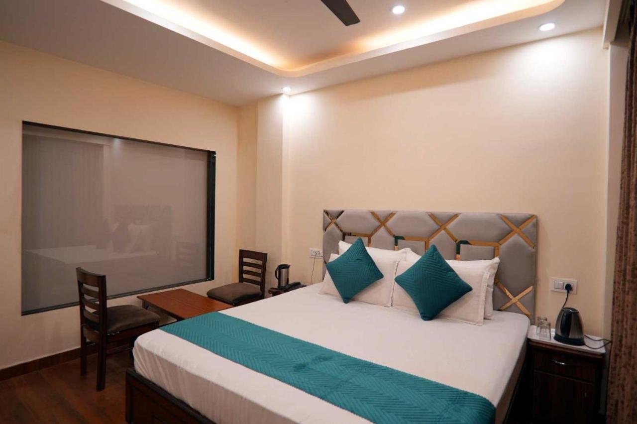 Hotel O Lords Shimla