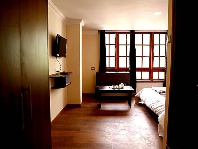 Tropical & Spa 3* Shimla