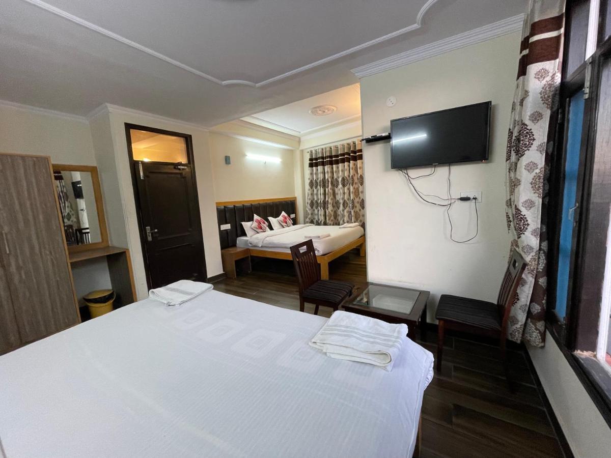 Aarika Near Mall Road Guest house