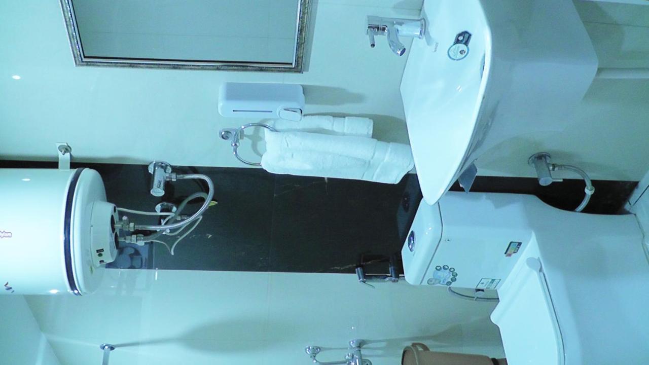 Jakhu Heights Hotel 3*