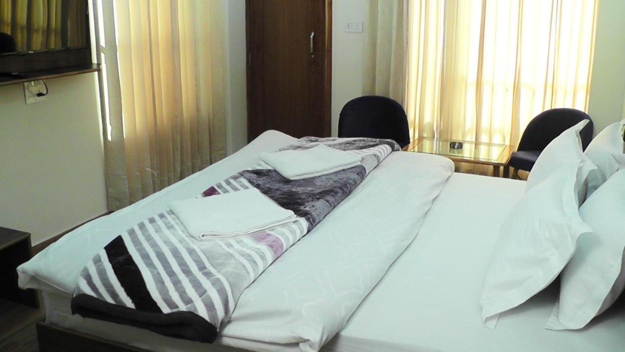 Valley Royal In Hotel Shimla