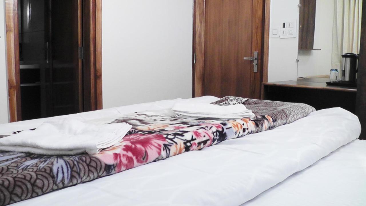 Hotel Valley Royal In Shimla