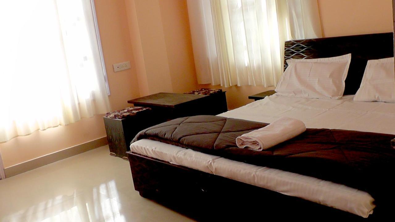 Hotel Lakshay Regency