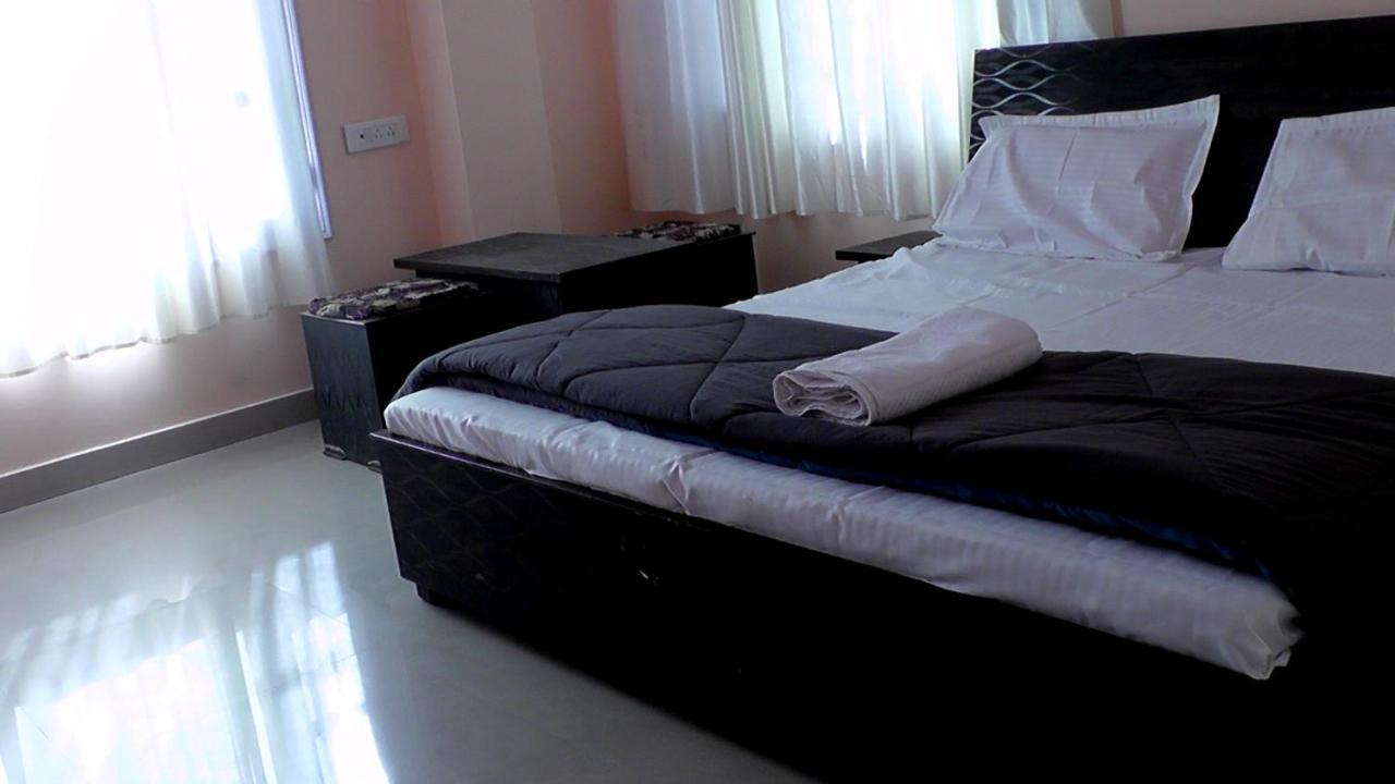 Hotel Lakshay Regency Shimla