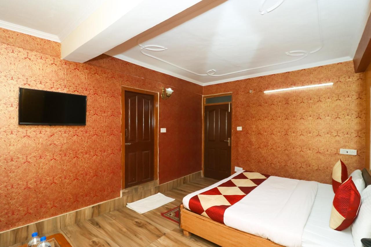 Hotel Broadway Grand