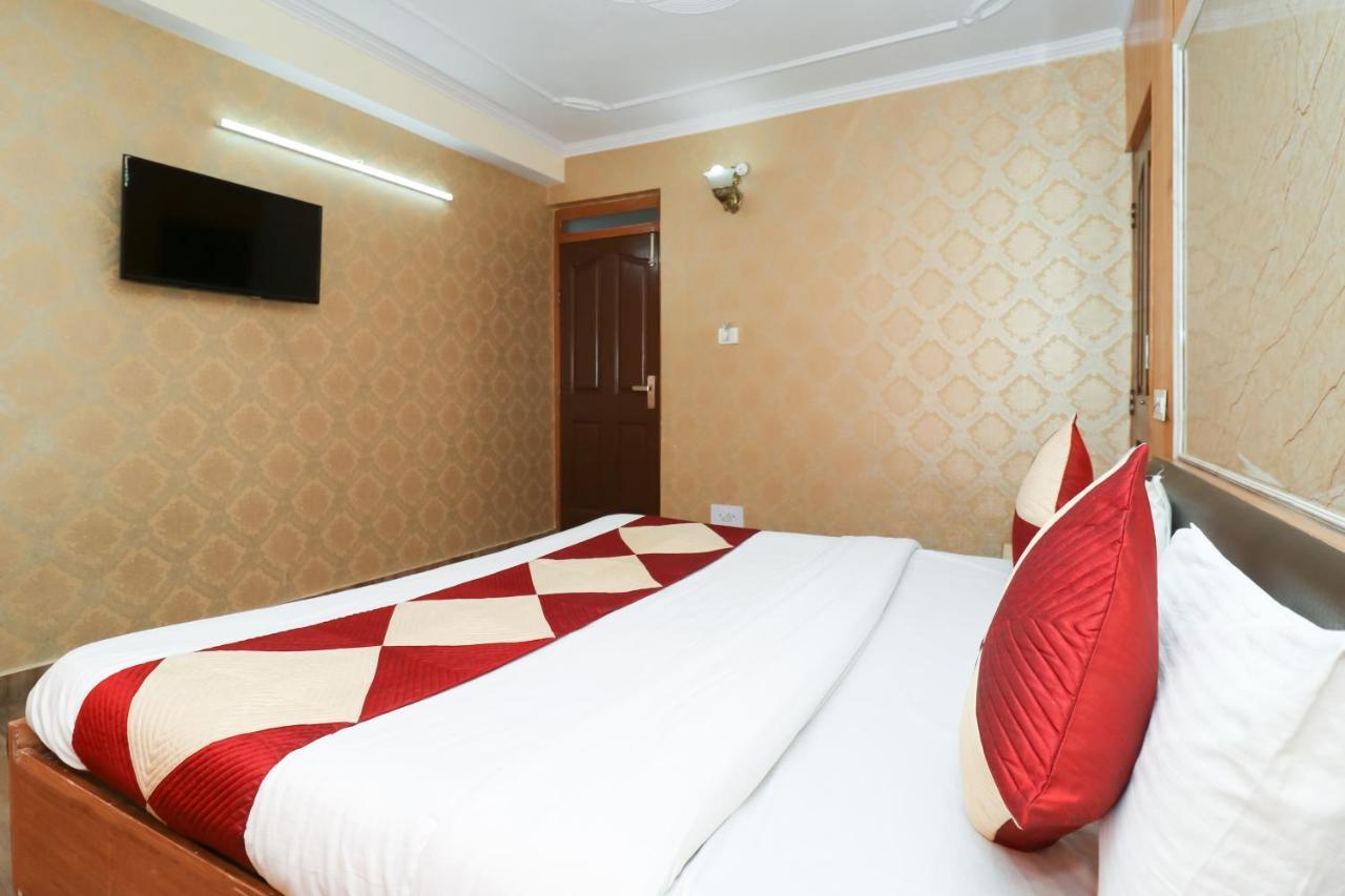 Broadway Grand 3*