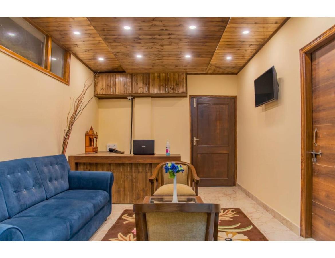 Homestay Crossroads Bed & Breakfast, Shimla