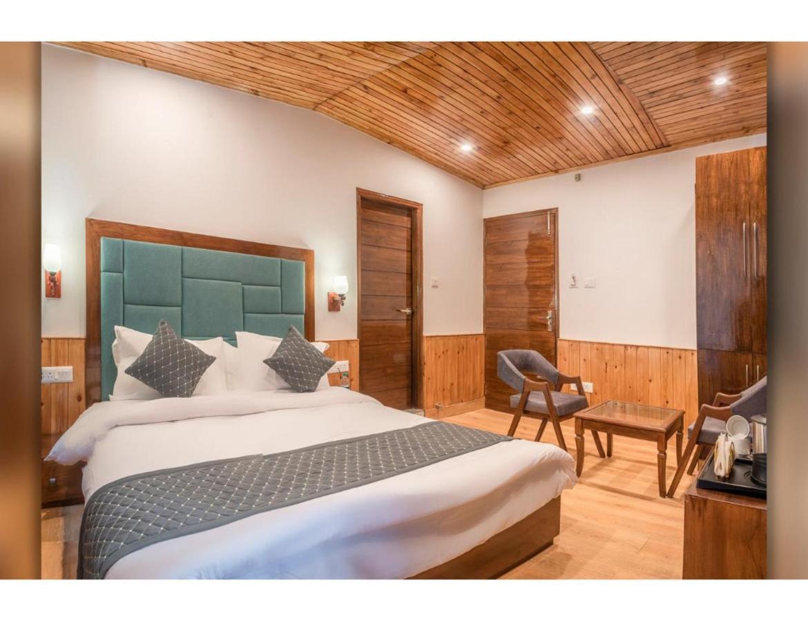 Homestay Crossroads Bed & Breakfast, Shimla