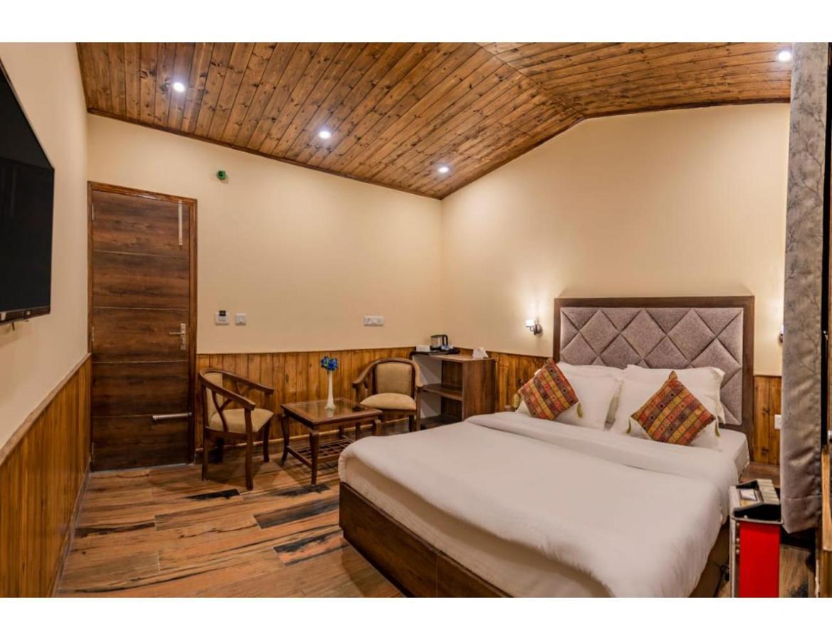 Crossroads Bed & Breakfast, Homestay Shimla