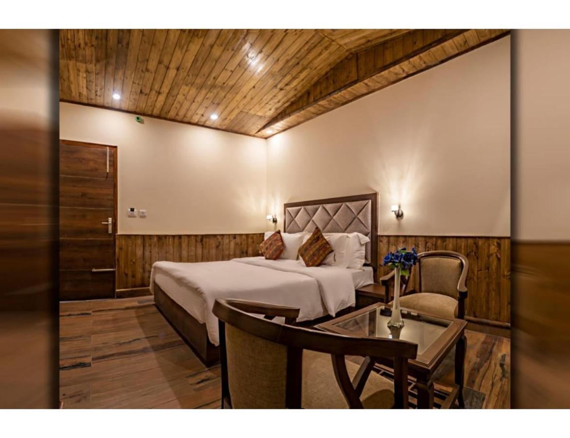 Crossroads Bed & Breakfast, * Shimla