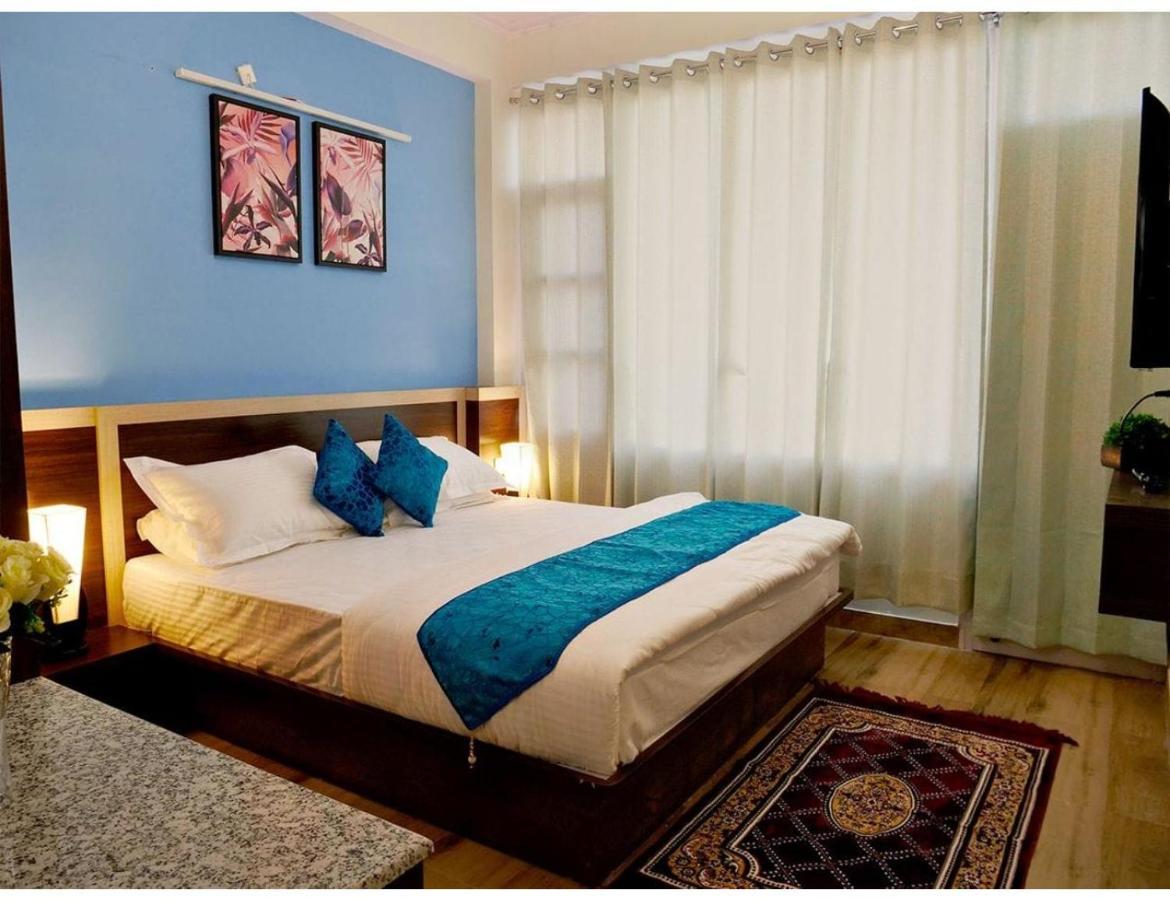 Wuthering Heights Homestay *