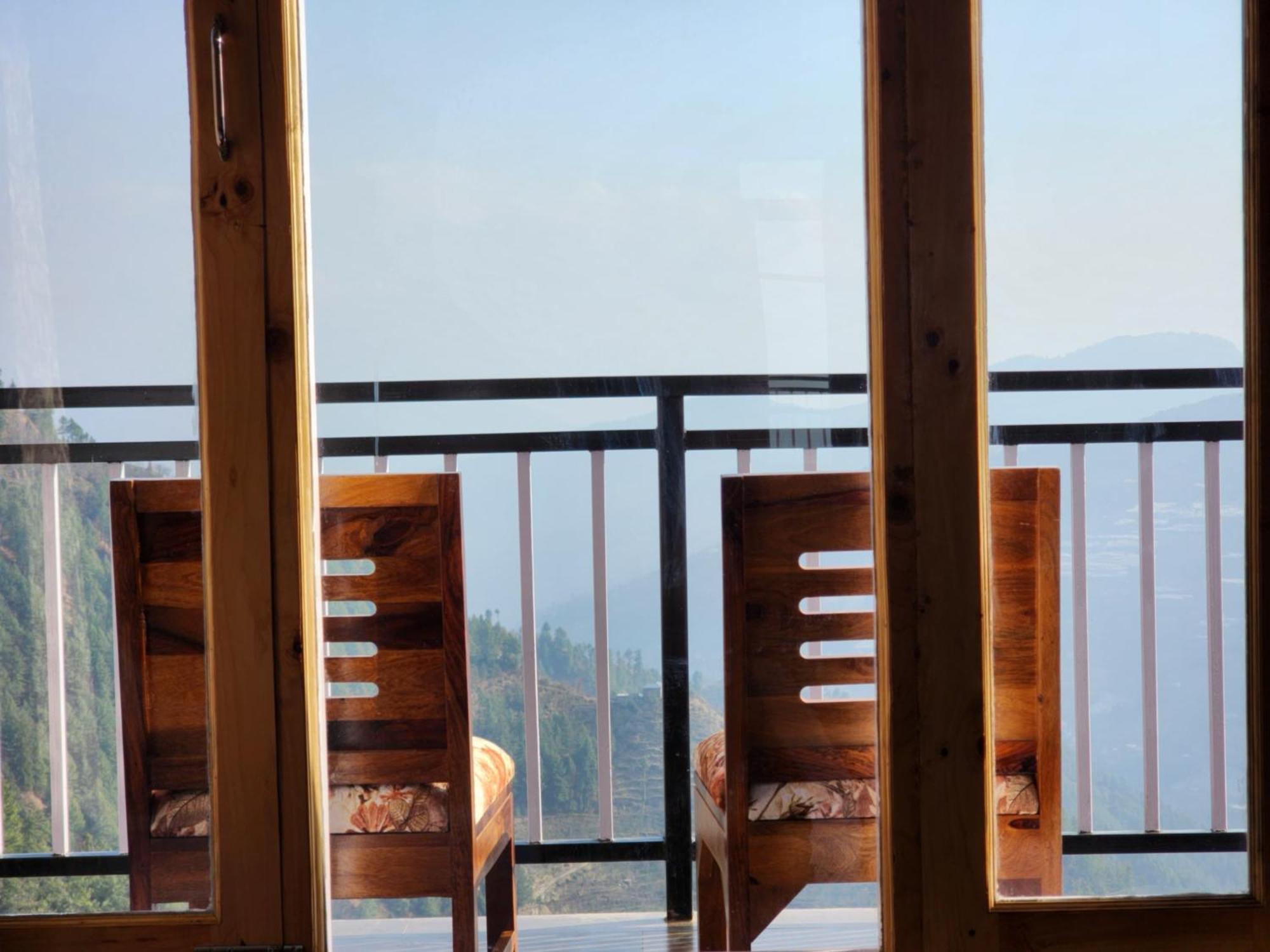 Gadegal Narkanda - & Pahadi Cafe Shimla