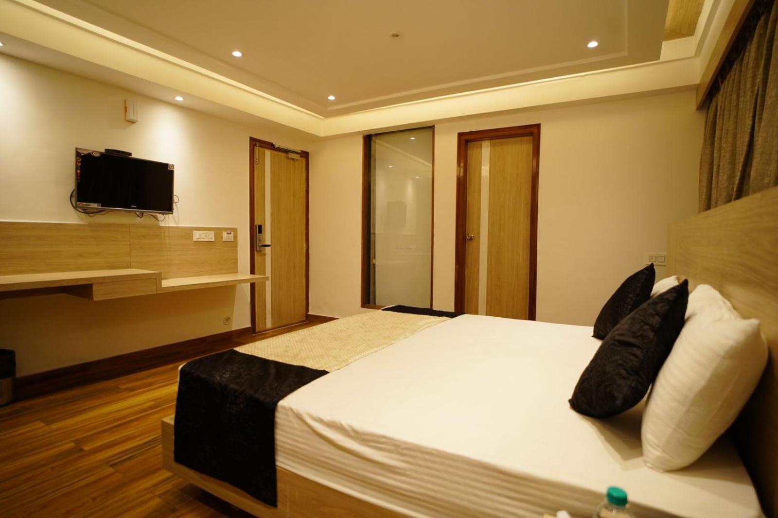 Mahaveer By Royal Collection 4* Shimla