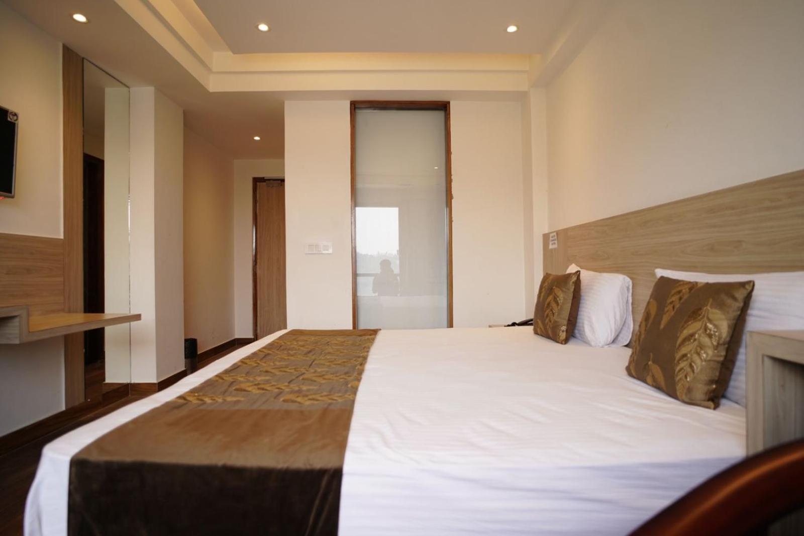 Mahaveer By Royal Collection Shimla