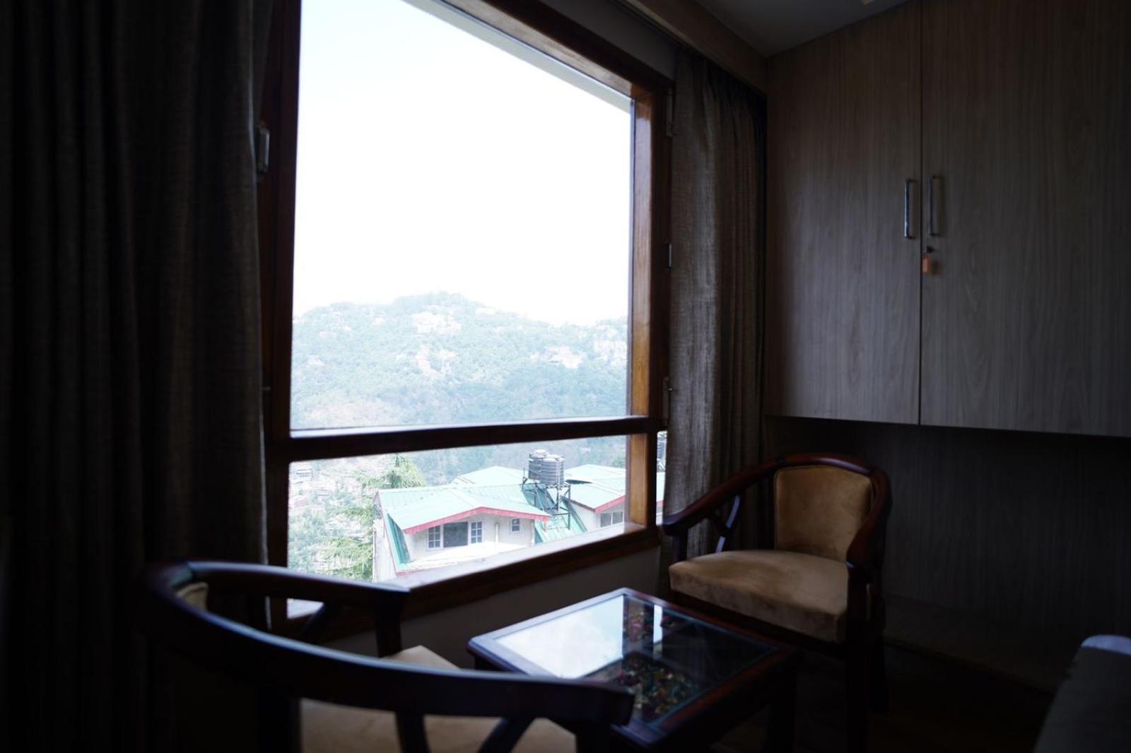 Mahaveer By Royal Collection 4*