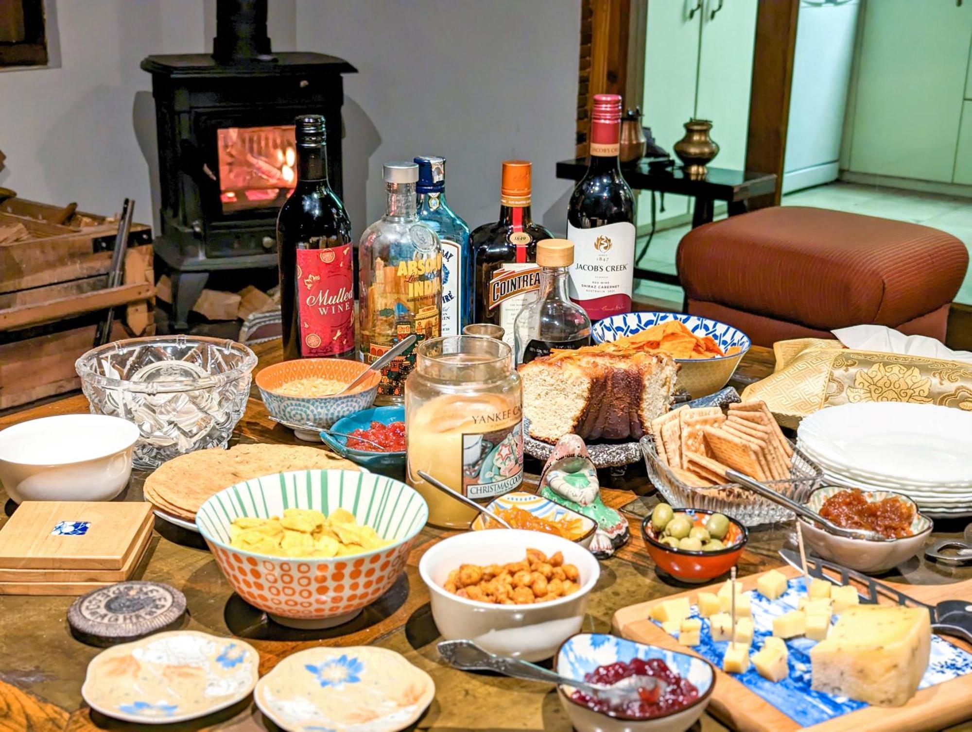 Homestay Saroga Woods