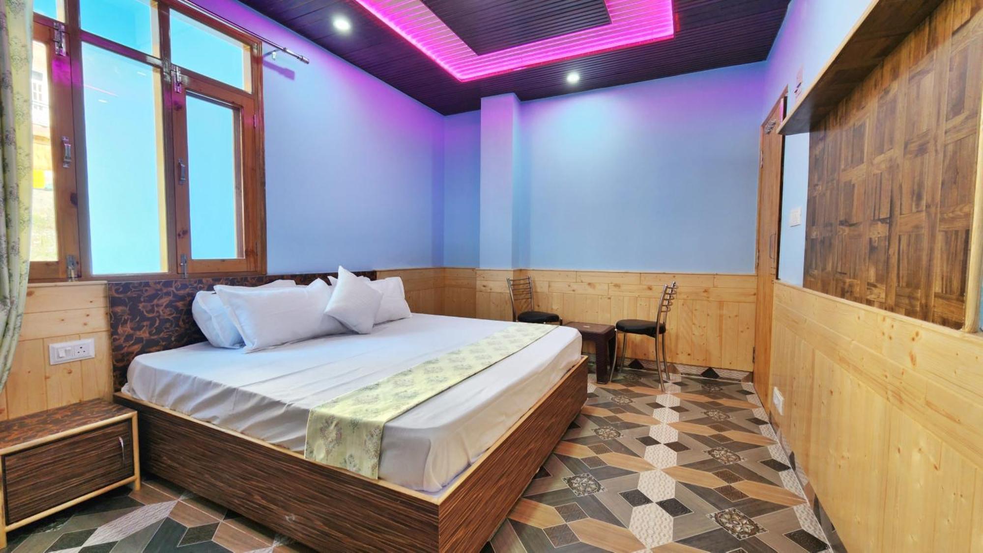Mountain Mist Homestay Shimla