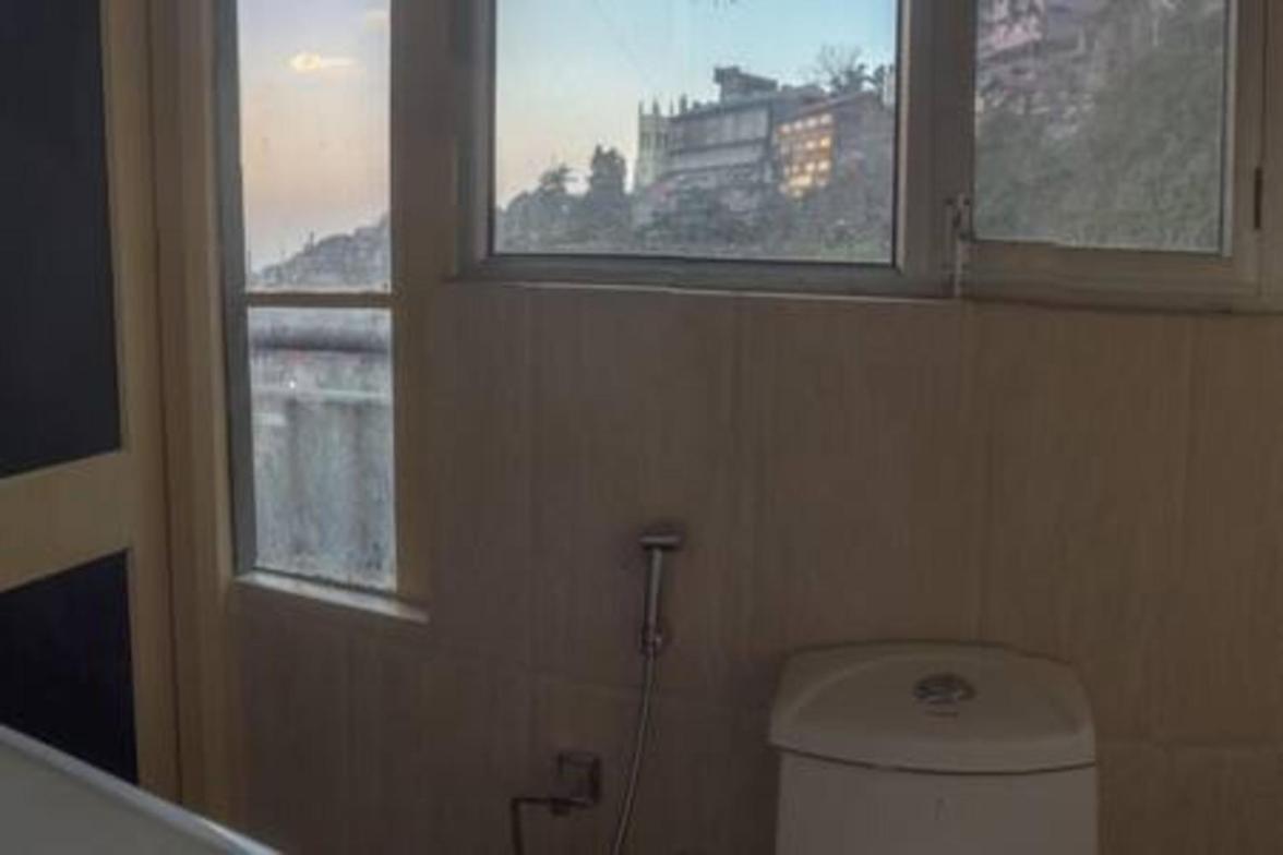 On Mall Road By Kalawati Homes * Shimla