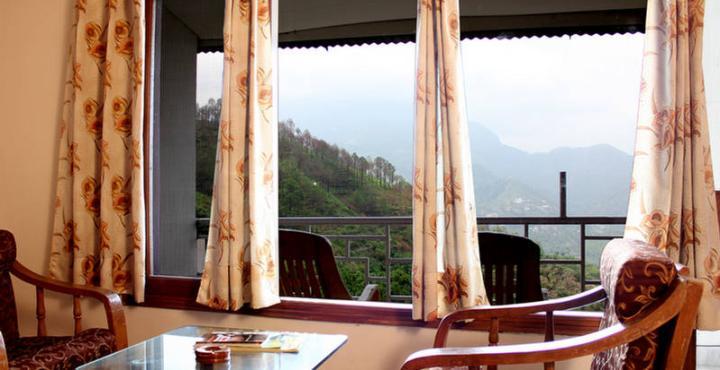 Falcon Crest-kandaghat