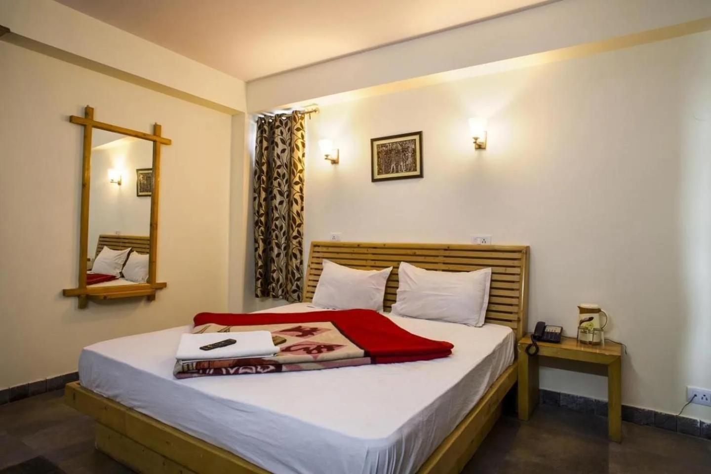 Hotel Aangan Regency